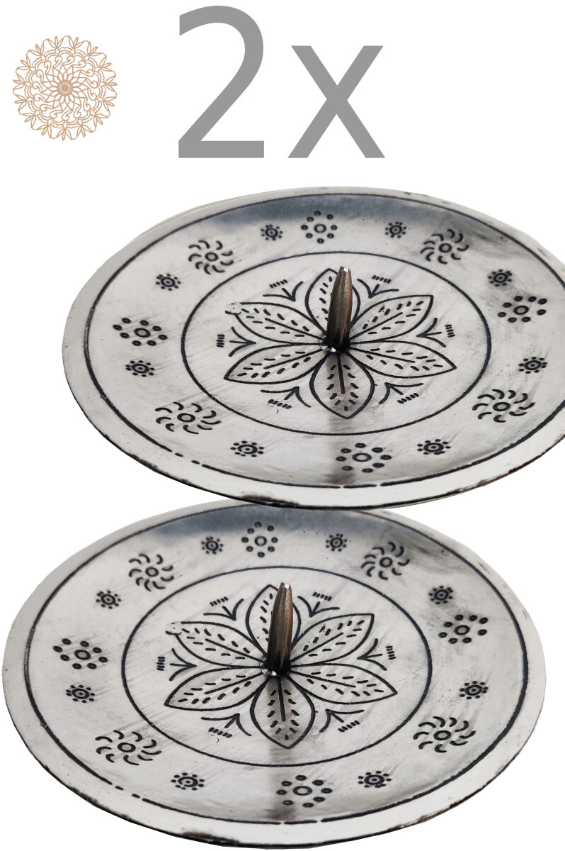 Juego de 2 candelabros orientales platea box