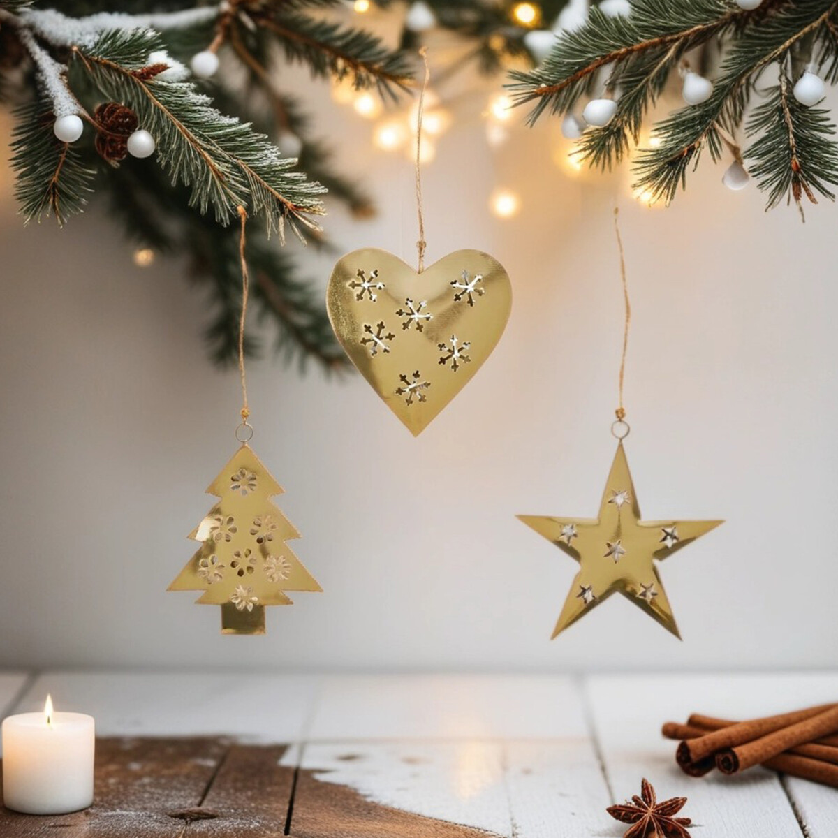Lote de 3 adornos navideños dorad box