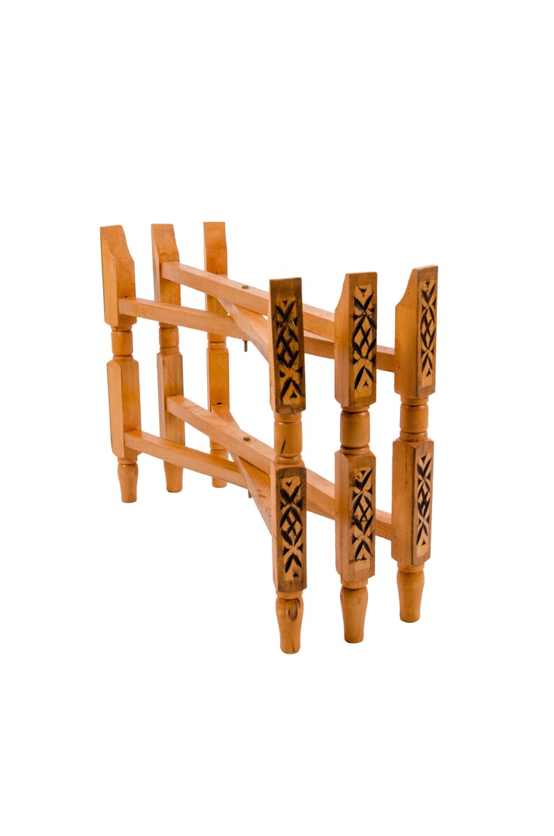 Soporte de madera Orient claro para band box
